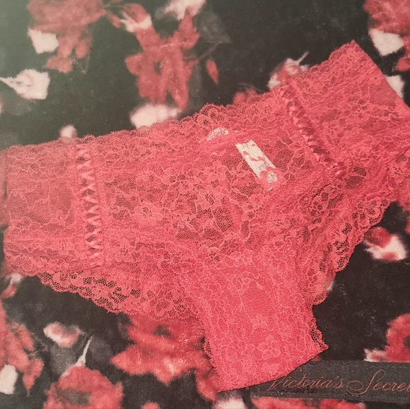 Victoria Secret Lace Cheeky Set Size XXL NIP - Picture 13 of 14